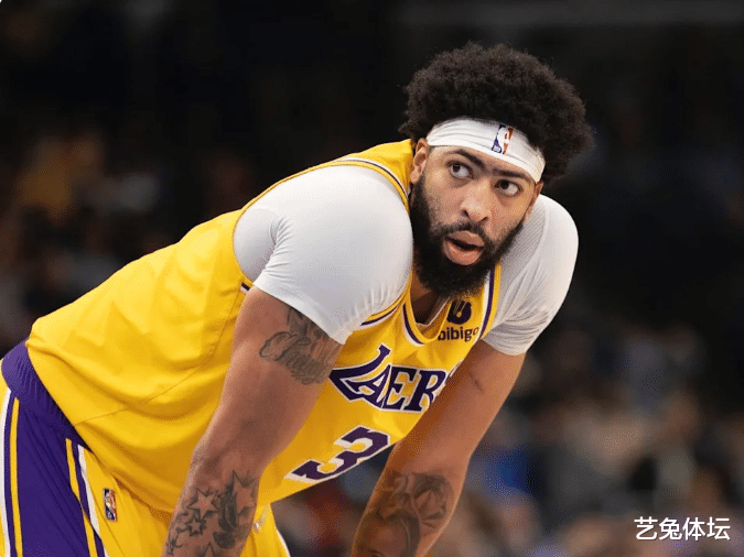 斯蒂芬·库里|2022年NBA球星实力TOP20，库里第四、詹姆斯第二，第一不意外