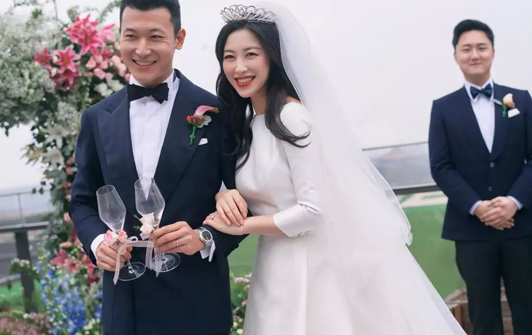 朱珠|被沦为玩物后光速爆出婚讯，怎么她也有两个孩子？