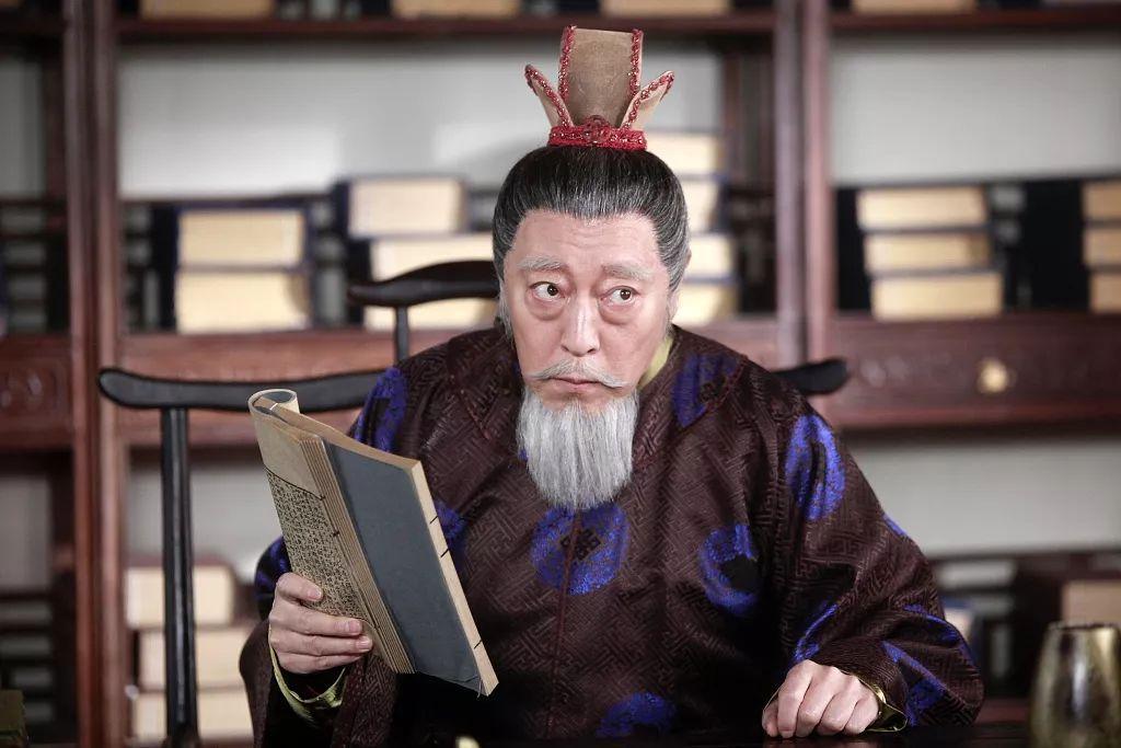 严嵩|闭门读书10年，严嵩到底是名相还是奸臣？真实历史颠覆想象