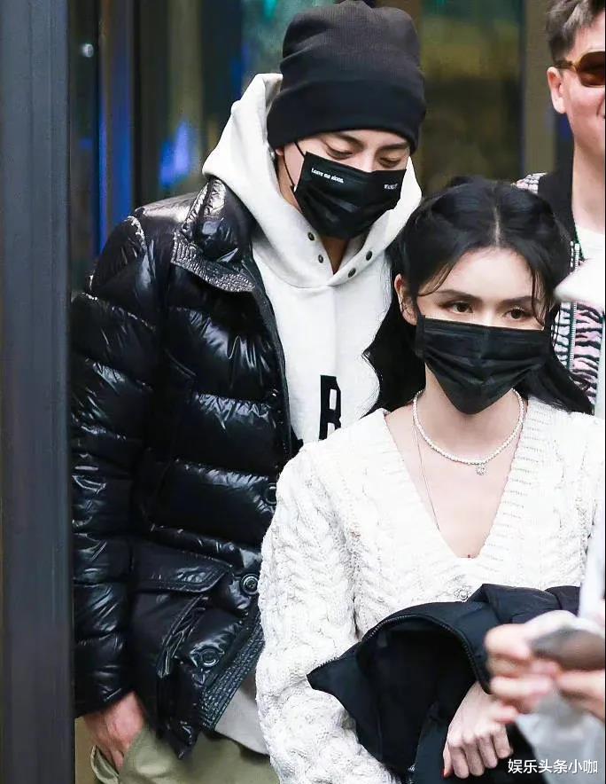 王大陆|他俩还没分手？什么时候才能靠实力上热搜！