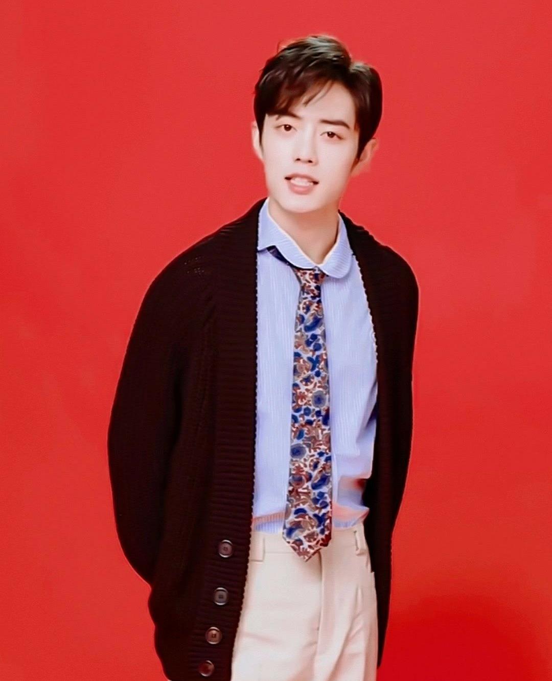 肖战|《百视通》点名肖战，公布肖战新身份，还评价肖战氛围感十足