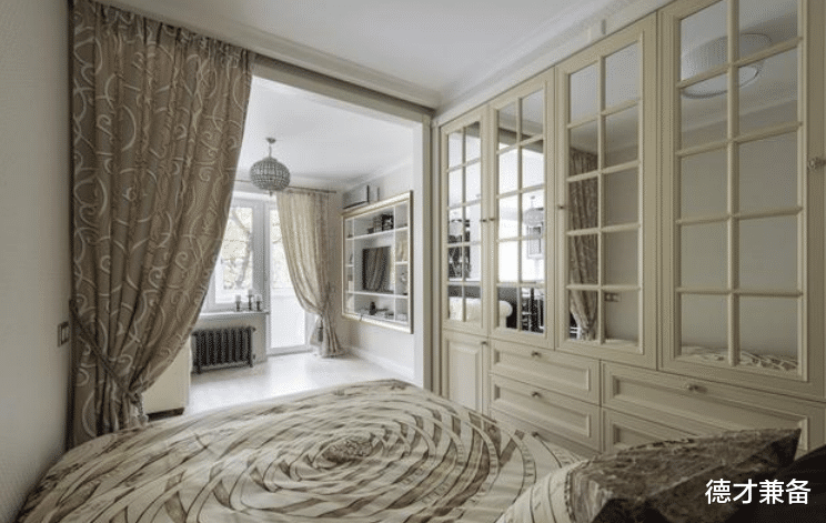 王大力|28㎡小房子竟如此高级？看看小夫妻的设计，真是长见识