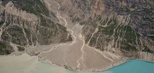 海平面上升|两千多年来，我国东部地区已多出一个海南岛的面积，大海在后退？