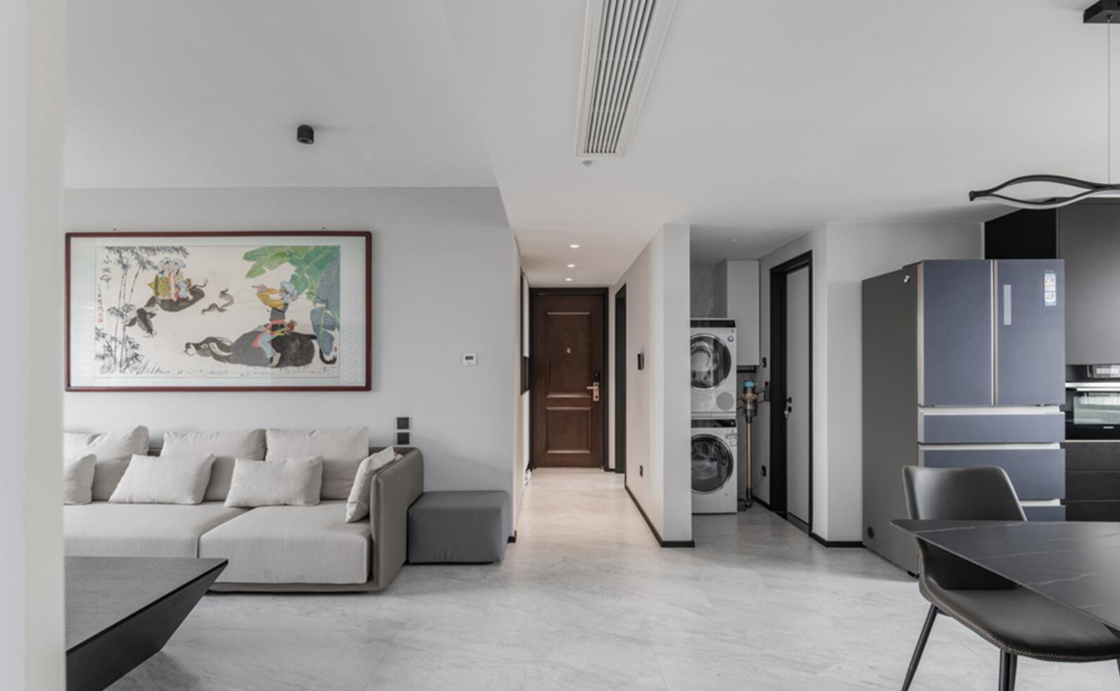 小拾谈装修|全屋铺地砖，墙面刷大白，真没想到这是90后的家，太实用了