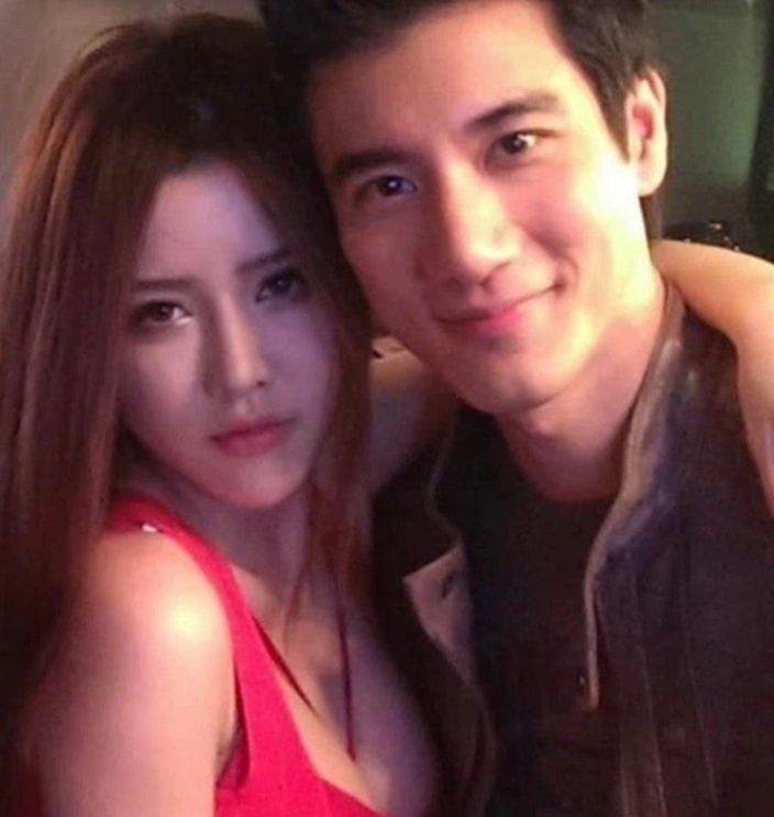 王力宏|Yumi刚凭借完整短信拉升好感，其闺蜜却又让她崩塌，称短信是P图