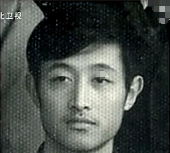 陈寒柏|从相声大师到臭名远扬，5姓家奴的陈寒柏，远比你想象得更糊涂