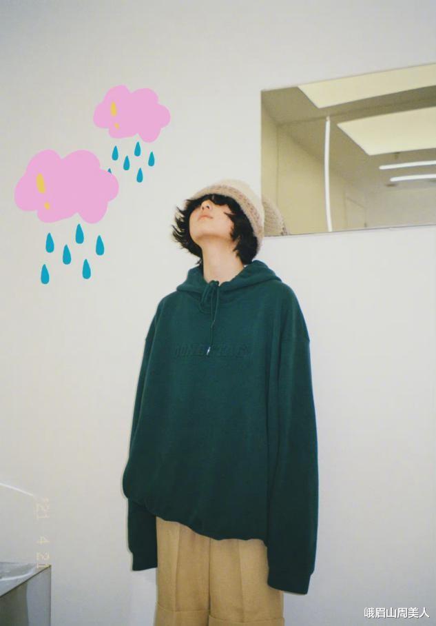 峨眉山周美人|张子枫欧阳娜娜合体拍大片，甜美少女×清澈少年，青春气息满满