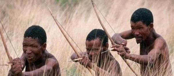 超嗨旅游玩法 以“赤身裸体”为美的民族，游客都不敢乱看，繁育方式更是离谱