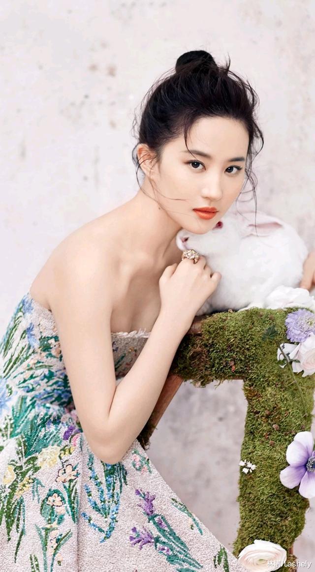 护肤|刘亦菲的仙气不止来自颜值，还有通透的好皮肤，她的护肤方法必学