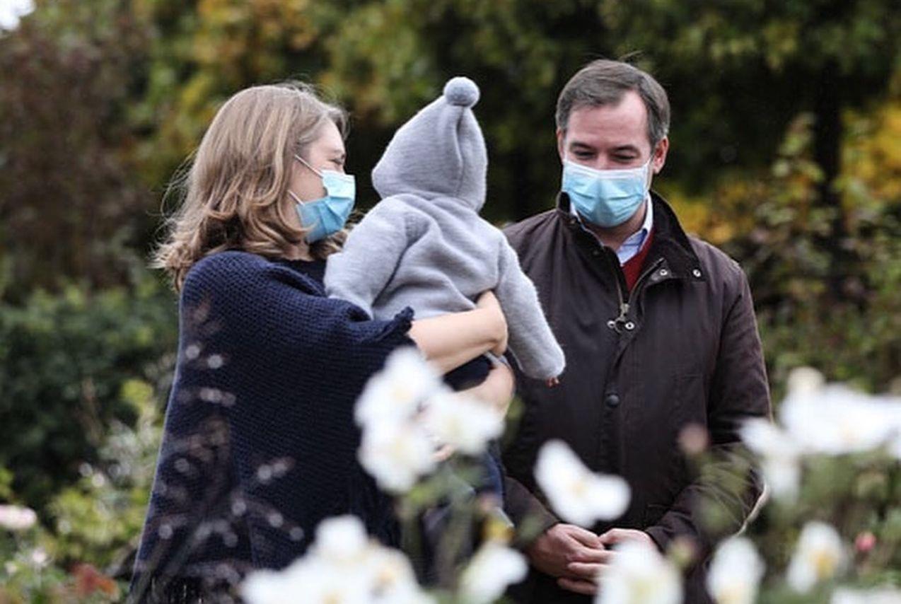 当年的明月|夏尔王子的养老院之旅第三弹，小家伙技能越来越多，都会打招呼了