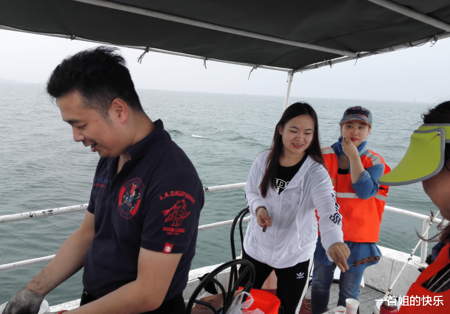 |我是个女生，但爱好只有钓鱼，但是男朋友很反对怎么办？