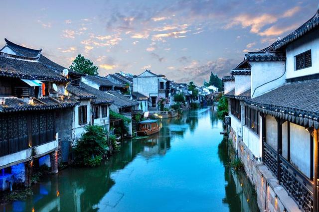 古镇 江苏又一古镇走红，距上海虹桥机场50公里，比肩乌镇值得一游！
