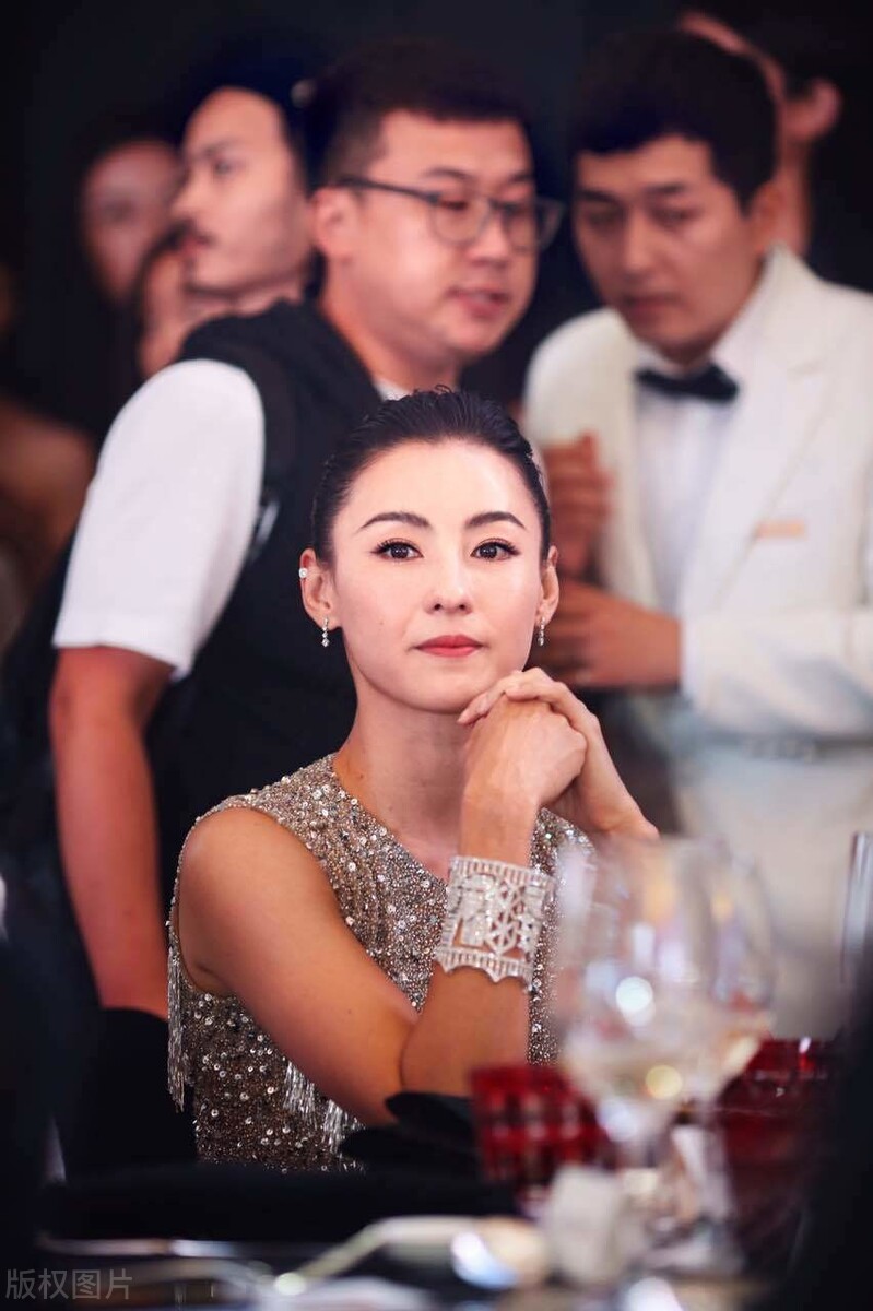 黎耀祥|在香港无法生活，TVB三届视帝黎耀祥选择变卖家产定居广东