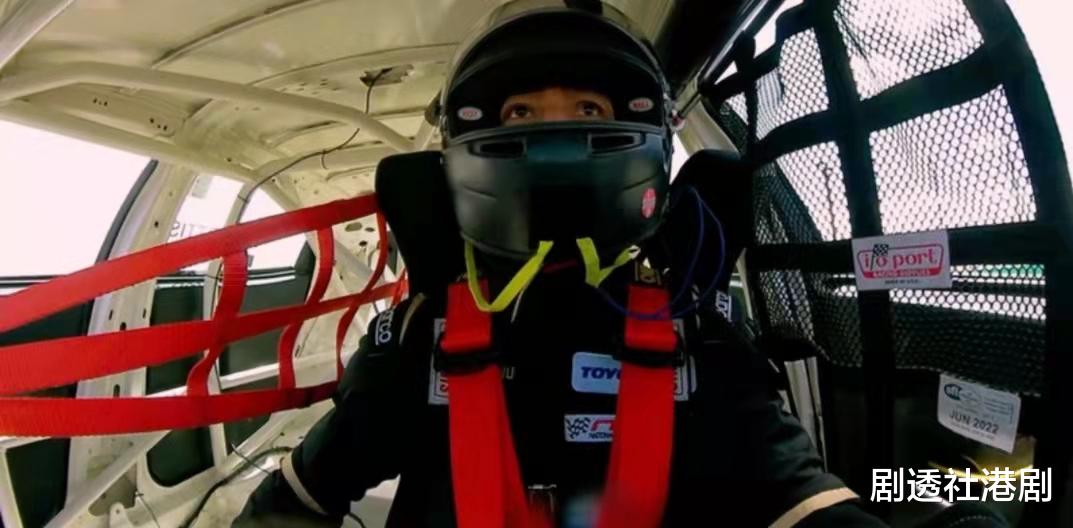 吴彦祖|恭喜！47岁吴彦祖挑战连续25小时赛车比赛，勇夺亚军直言非常疯狂