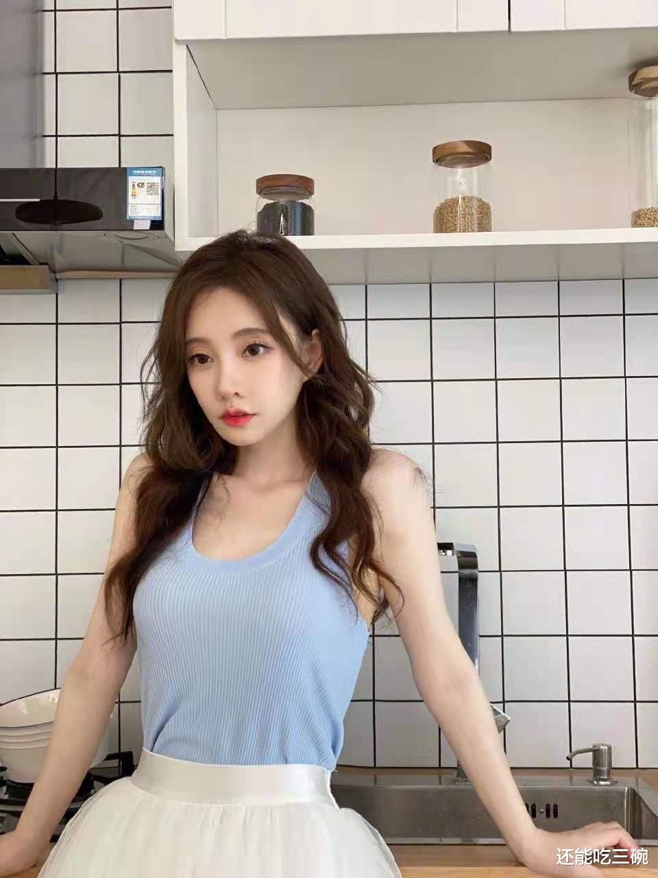 霍启刚|冯提莫生日会大放送！评论区粉丝关注点却不一样，暖心粉丝实锤了