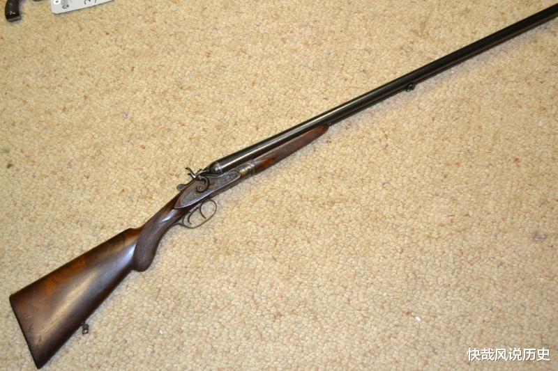 老虎 目睹父亲被咬死后，瘦弱的他拿起猎枪，一生杀死61头吃人虎