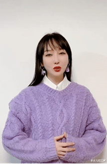 萨顶顶|37岁的萨顶顶，扯下了多少人的“遮羞布”？