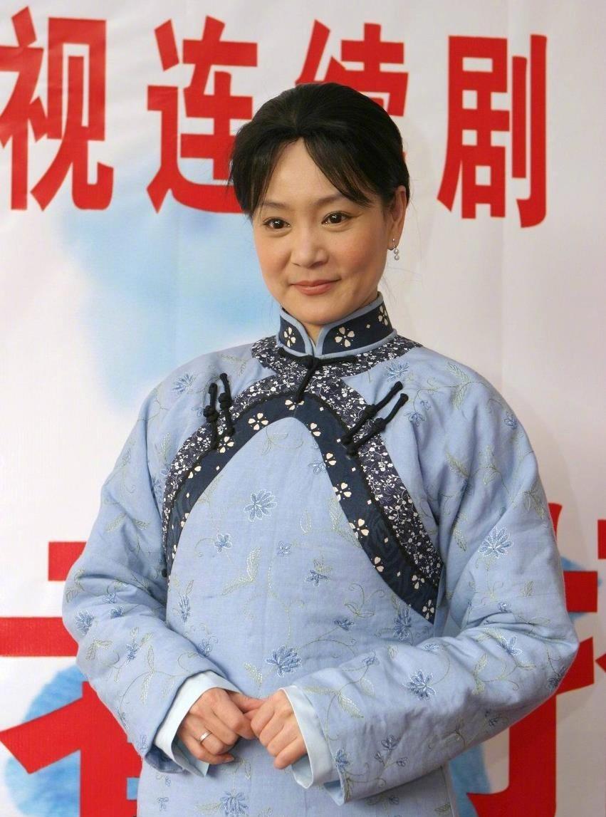 一只麦兜 《屋檐之夏》中,刘雪华不想出门社交哭了,社恐出门要做心理建设