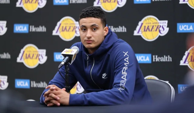 湖人队|湖人惨败30分迎来新任务,詹皇亲自下达“死命令”,库兹马:我接受