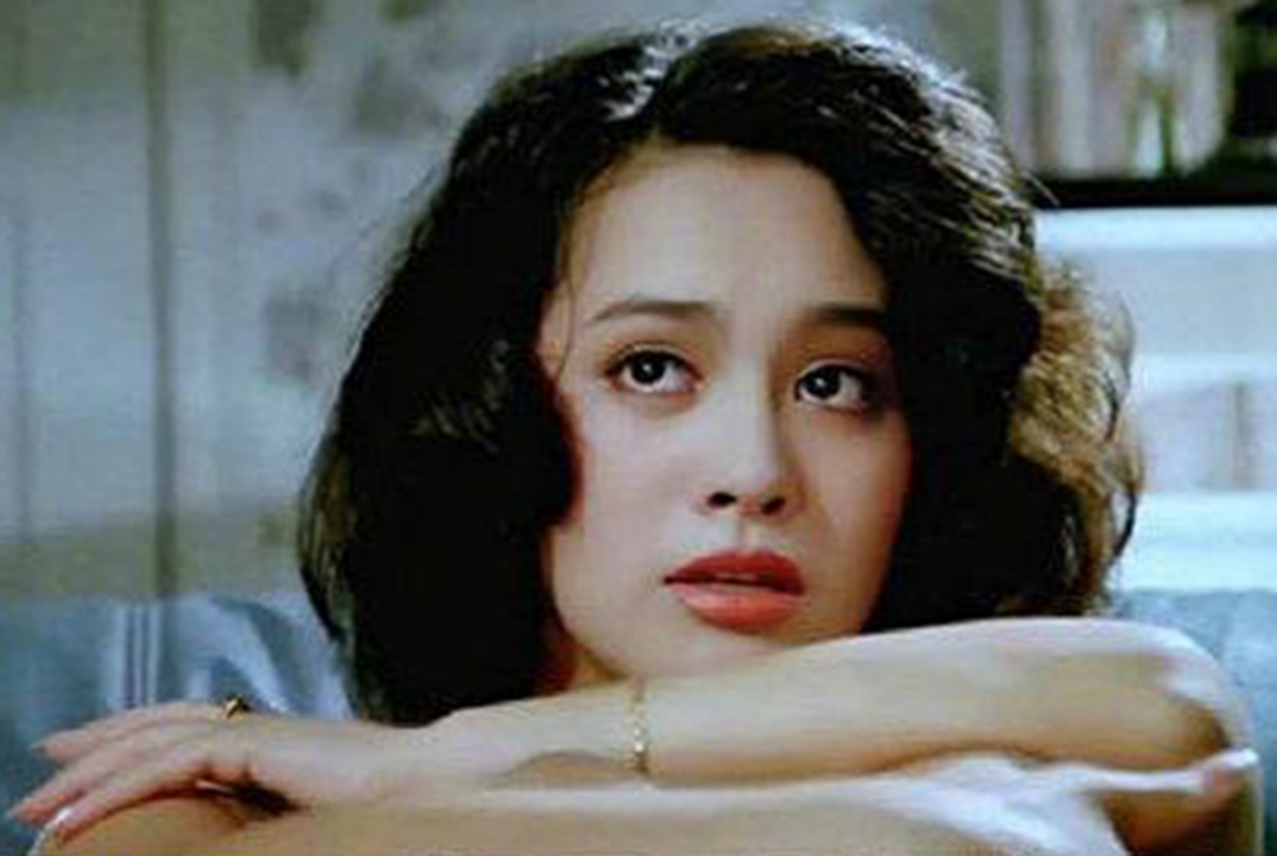 杨钰莹|宁静：这是我18岁，蔡少芬：这是我18岁，杨钰莹：麻烦让一让