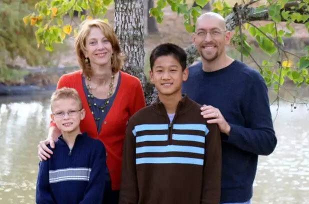 福林妈咪|1岁被中国父母弃养,如今成东京奥运冠军,孩子是福气,别往外推