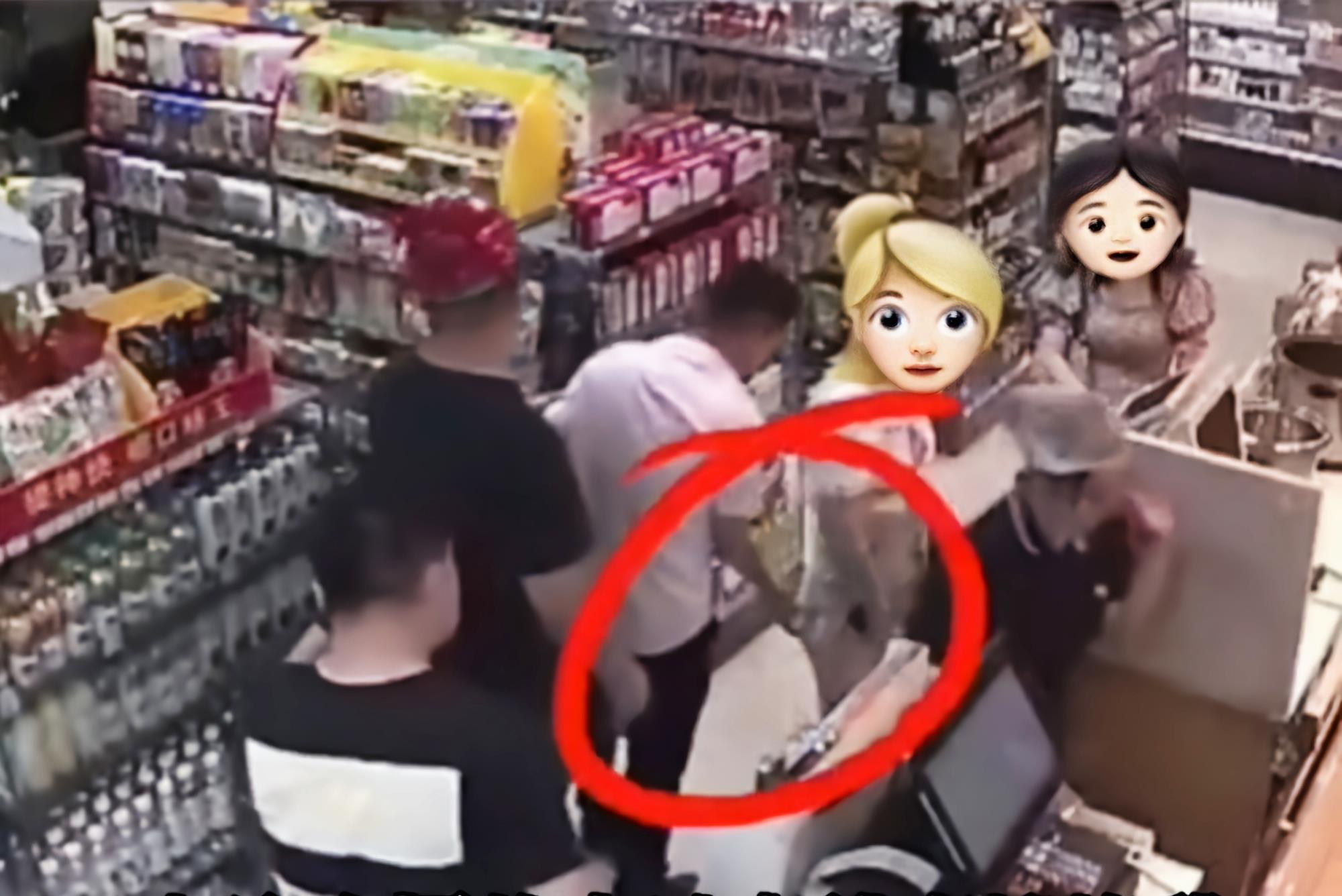 小海社会论|安徽：女子超市遭遇咸猪手，反手就是一耳光，小姐姐也太帅了