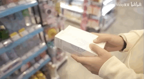 打call|15岁初中生一夜爆火，央视打Call！800万粉丝：内娱有救了？