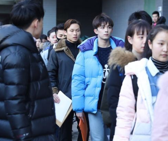 甘肃农业大学|马嘉祺二战艺考，被网友质疑“立学霸人设”，本人回应很心机