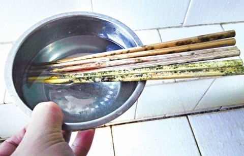 千金芳|全家无一幸免查出甲状腺癌，医生怒斥：吃饭用的这种东西，早扔掉