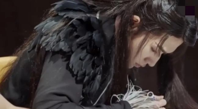 梅长苏|孙红雷也“双标”？一边批评14岁小演员，一边又肯定17岁年轻演员