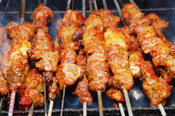 熊猫医学社|25岁空姐患乳腺结节，半年后恶化，医生：这个“东西”别当饭吃