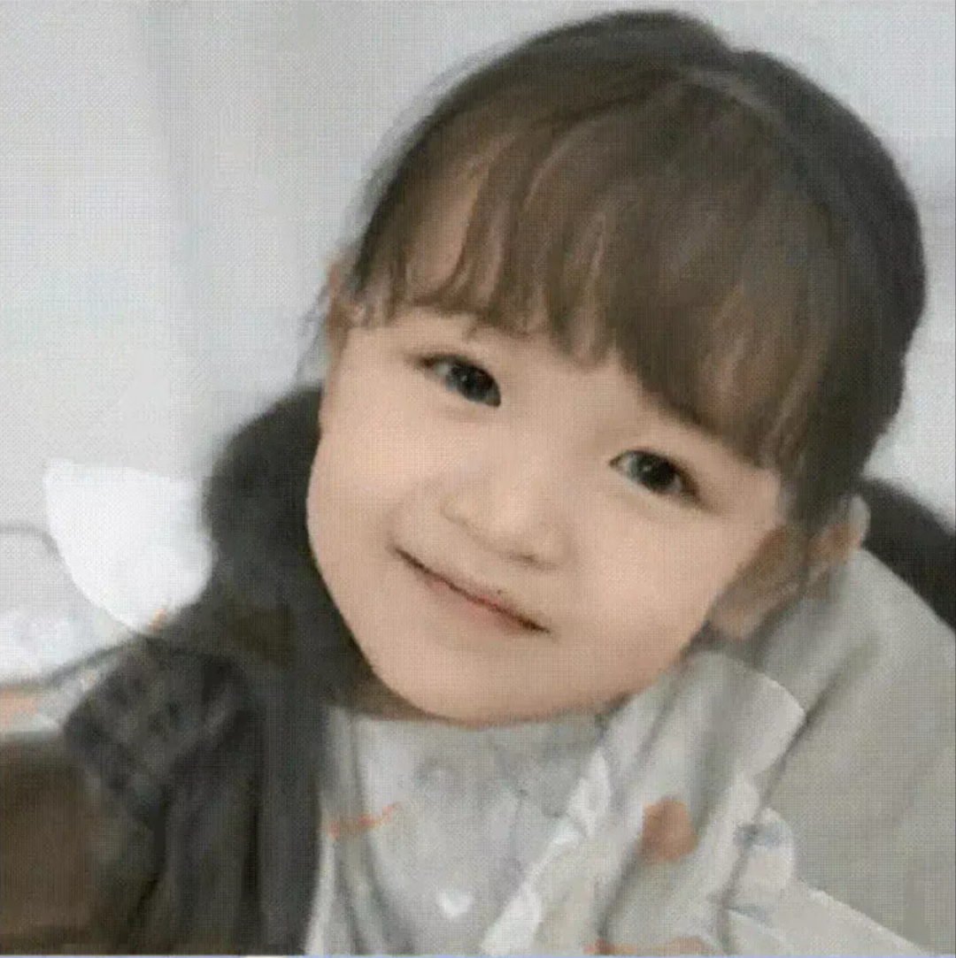 校花|校花晒出0岁到18岁成长照，从丑小鸭到白天鹅，颜值变化惊艳网友