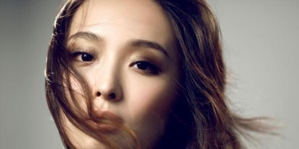 任嘉伦|她曾跟任嘉伦合作过两次，在欢瑞不温不火，却一举拿下这部好剧