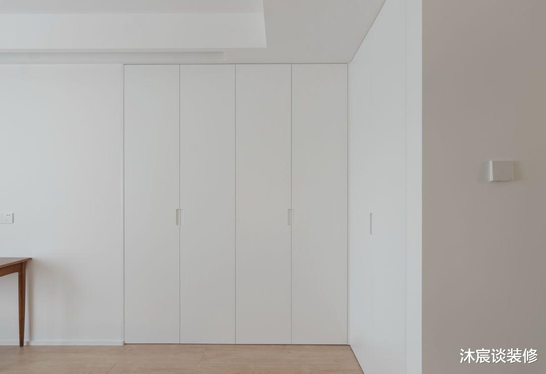 看完她家,深刻明白越是简单的装修越能打动人,不仅好看还好收拾