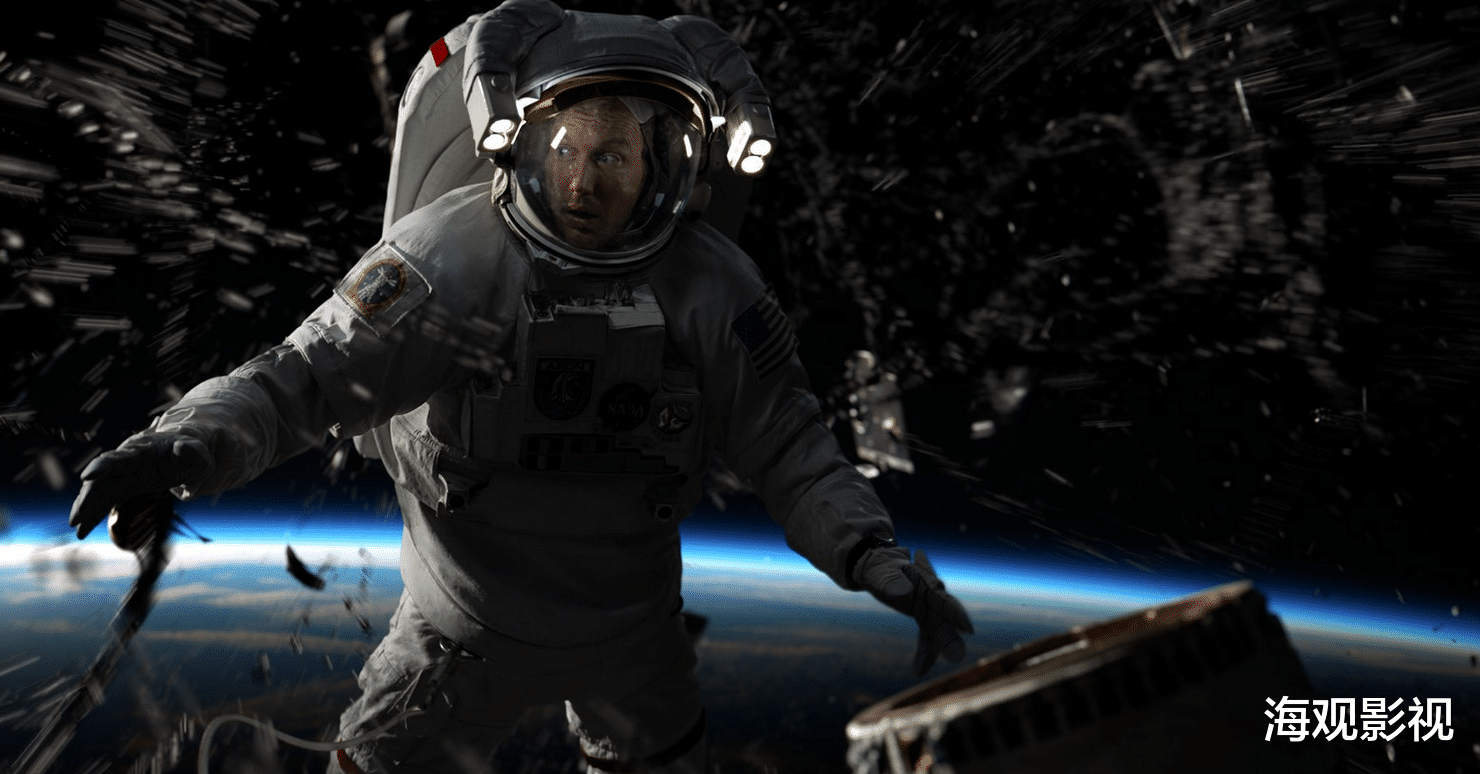 月球陨落|灾难片专业户罗兰·艾默里奇执导科幻电影《月球陨落》发布新片段