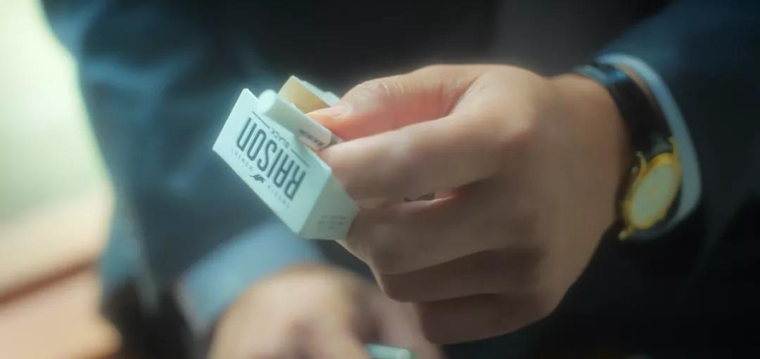 大海在线|豆瓣9.2,这部剧拍出了没人敢发声的丑闻