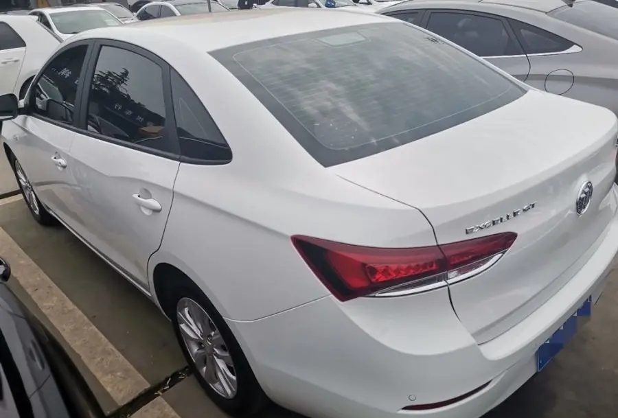 社会很简单 我算是看透了！10万块根本买不到好车！选车难，穷人选车更难