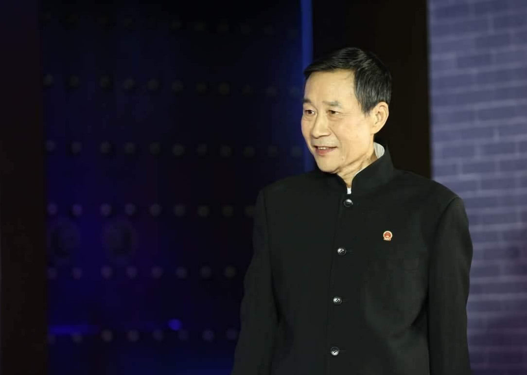 李雪健|67岁的李雪健，就这样写好了他的结局，苦尽甘来终无遗憾