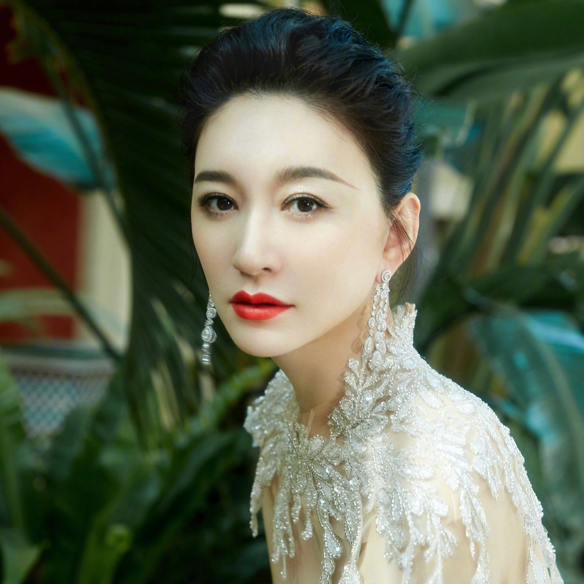 李小冉|44岁的李小冉身材太好引人注意，这轮出场有多少人记得？