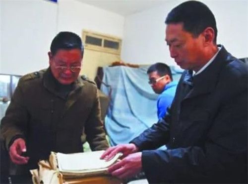 妻子惨死家中,丈夫被判无期,17年后再次开庭,法官:抓错人了