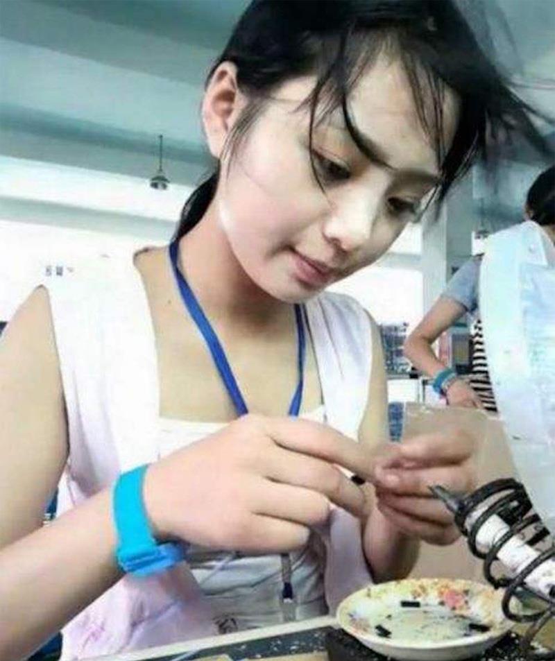 深圳一流浪女浪迹街头,长相清秀却不想上班,想住3000元公寓