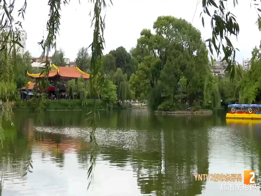 都市条形码 昆明“最美公厕”!你猜在哪?