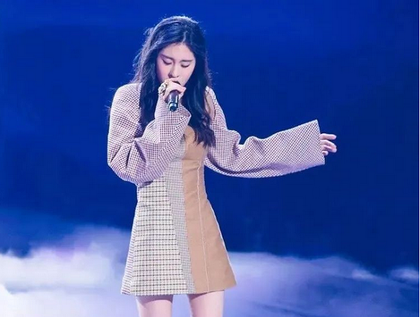 陈道明|放弃硕士学位，出国当练习生，出道即巅峰，今31岁曝隐婚生子