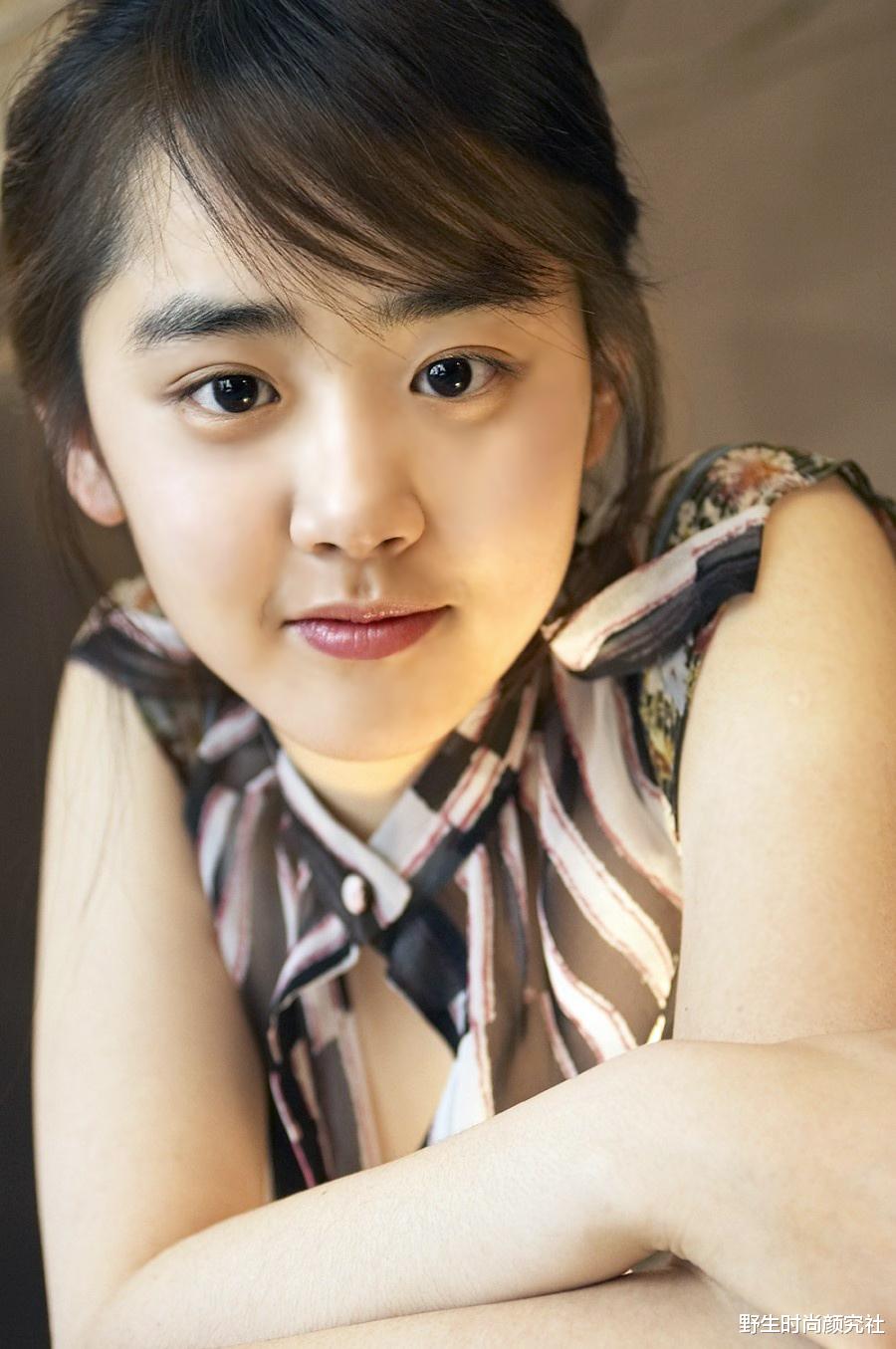 文瑾莹|小时候颜值是“白月光”，长大后却成为了“路人甲”？