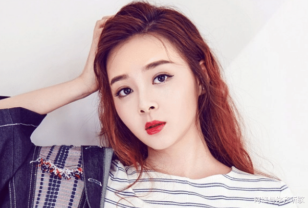 迪丽热巴|小小年纪就开始拍戏的杨云溪，如今已经长大成人，越来越漂亮