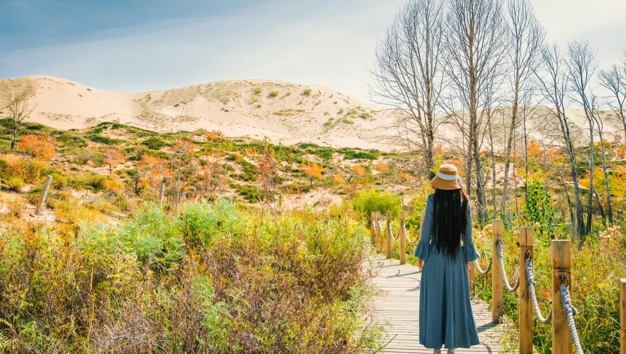 奶球妈咪聊|北疆边境沙漠有一个湖泊，南疆一湖与其同名，你去过吗？