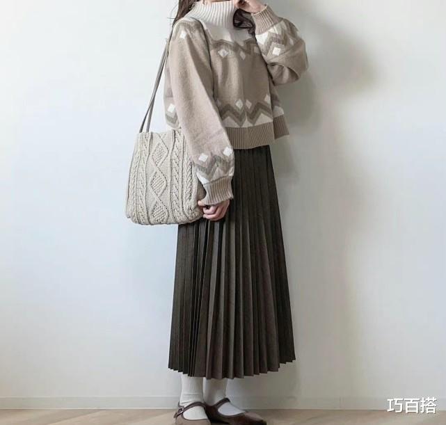 巧百搭 秋冬天就得穿日系长裙,保暖百搭又遮肉,身高、体重都不受限制