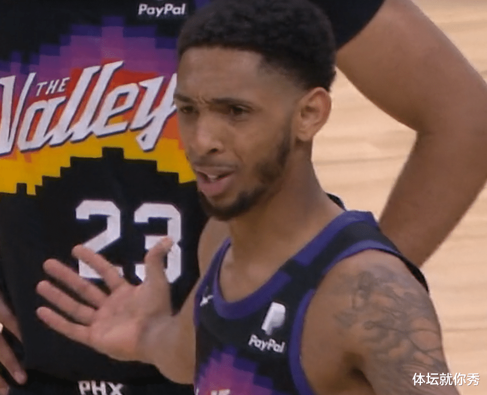 勒布朗·詹姆斯|20人大混战！保罗引爆冲突，哈雷尔替兄弟出头，3人吃4T场面失控