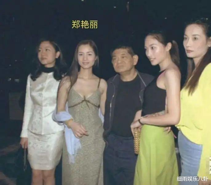 唐嫣|知名女演员，47岁沦落到做服务员：当年多疯狂，如今就多凄凉