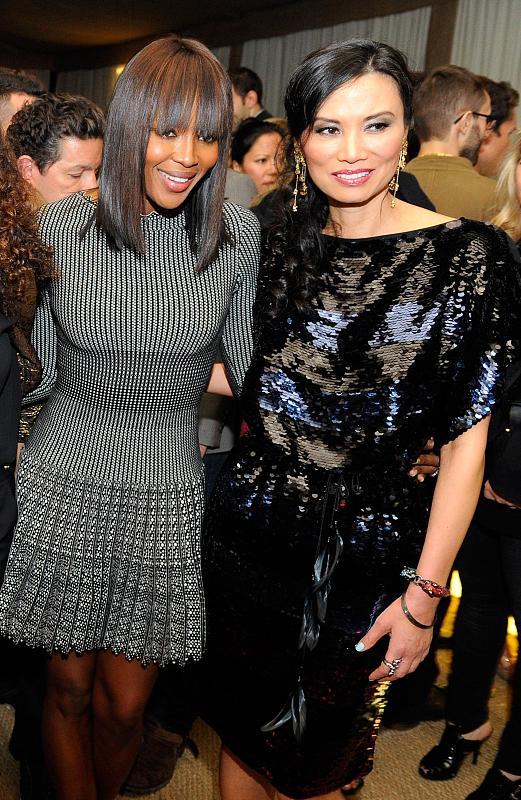 邓文迪|邓文迪保养的不错，和前夫同出席活动，打扮贵气很高级